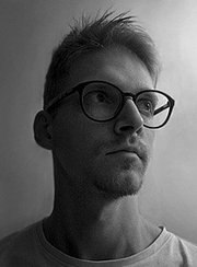user-icon